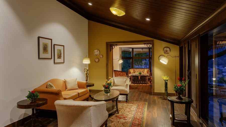 The Naini Retreat- Naini Royal Living Space