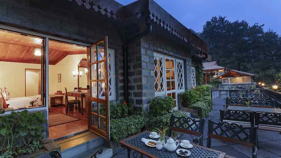 Naini Hill View Sitting Area